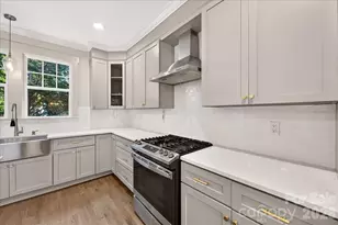 701 Seldon Dr, Charlotte, NC 28216 - Photo 18