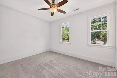 701 Seldon Drive, Charlotte, NC 28216 - Photo 30