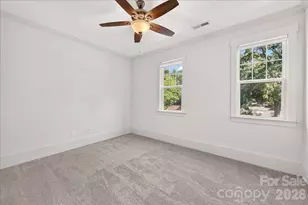 701 Seldon Dr, Charlotte, NC 28216 - Photo 30