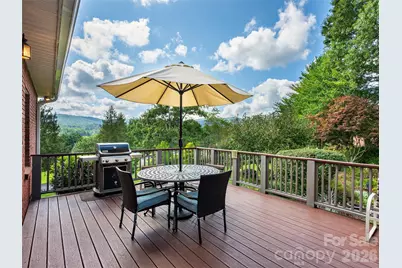 60 Beaumont Drive, Hendersonville, NC 28739 - Photo 10