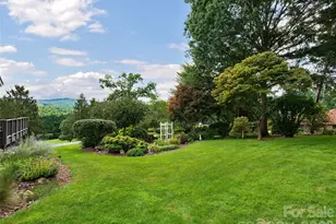 60 Beaumont Dr, Hendersonville, NC 28739 - Photo 36