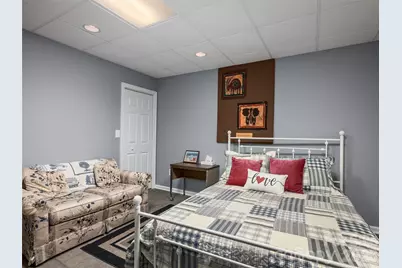 60 Beaumont Drive, Hendersonville, NC 28739 - Photo 34