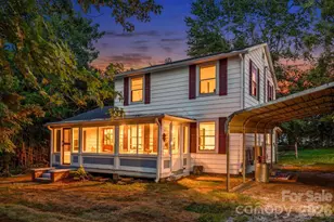 35 Blade Rd, Hendersonville, NC 28791 - Photo 1