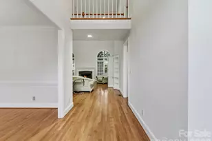10835 Alexander Mill Dr, Charlotte, NC 28277 - Photo 4