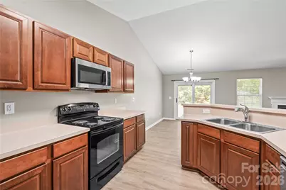 2457 Marthas Ridge Drive, Statesville, NC 28625 - Photo 8