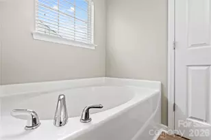 2457 Marthas Ridge Dr, Statesville, NC 28625 - Photo 14