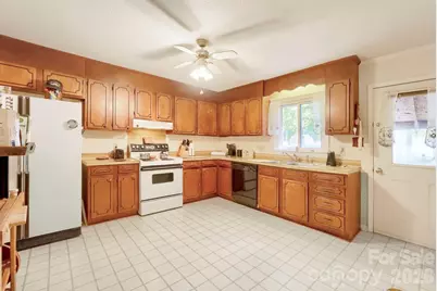 2414 Ashford Drive, Concord, NC 28027 - Photo 10