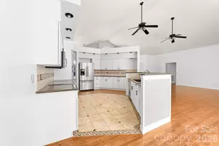 20127 Chapel Point Ln, Cornelius, NC 28031 - Photo 14