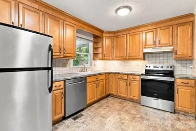 5000 Cedar Forest Drive, Charlotte, NC 28226 - Photo 12
