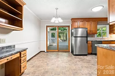 5000 Cedar Forest Drive, Charlotte, NC 28226 - Photo 8