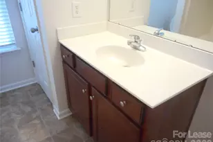 2331 Crosscut Dr, Charlotte, NC 28214 - Photo 18