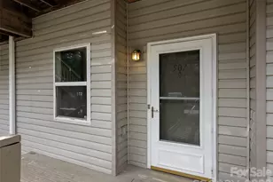 507 Carlyle Way, Asheville, NC 28803 - Photo 2