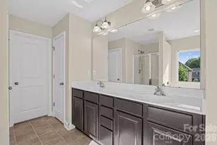284 Oakbourne Ln, Rock Hill, SC 29732 - Photo 18