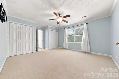 555 19th Avenue Lane NW, Hickory, NC 28601 - Photo 30