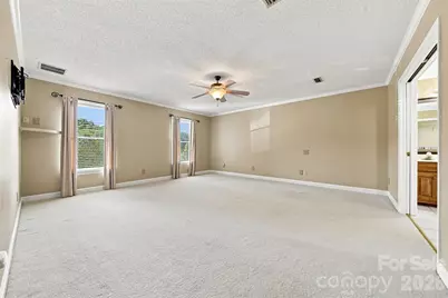 555 19th Avenue Lane NW, Hickory, NC 28601 - Photo 20