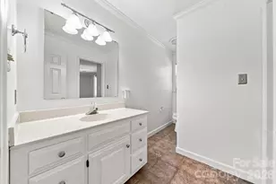 555 19th Ave Ln NW, Hickory, NC 28601 - Photo 32