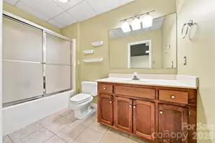 555 19th Ave Ln NW, Hickory, NC 28601 - Photo 36