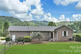 123 Turley Falls Rd, Hendersonville, NC 28739 - Photo 36