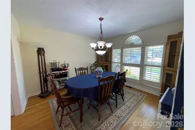 3001 Sunset Road, Charlotte, NC 28216 - Photo 10