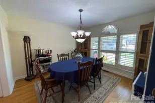 3001 Sunset Rd, Charlotte, NC 28216 - Photo 10