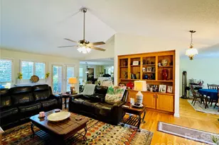 3001 Sunset Rd, Charlotte, NC 28216 - Photo 4