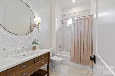 2520 Laburnum Avenue, Charlotte, NC 28205 - Photo 8