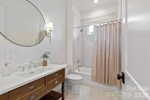 2520 Laburnum Ave, Charlotte, NC 28205 - Photo 8