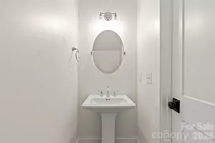 2520 Laburnum Ave, Charlotte, NC 28205 - Photo 42