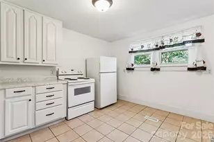 402 York Ave, Kannapolis, NC 28083 - Photo 4
