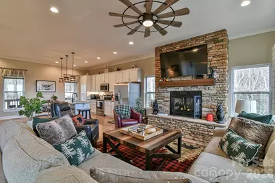 1914 Catawba Falls Parkway, Black Mountain, NC 28711 - Photo 4