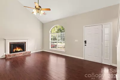 8313 Belstead Brook Court, Charlotte, NC 28216 - Photo 2