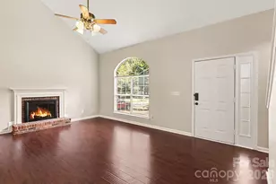 8313 Belstead Brook Ct, Charlotte, NC 28216 - Photo 2