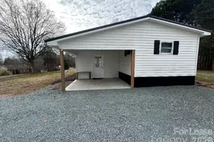 1016 Allman Ext, Mount Pleasant, NC 28124 - Photo 2