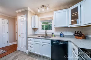 18 Friendly Way, Asheville, NC 28806 - Photo 8