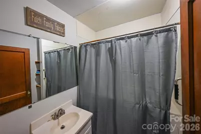 164 N Mitchell Avenue, Bakersville, NC 28705 - Photo 30