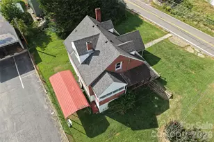 164 N Mitchell Ave, Bakersville, NC 28705 - Photo 4