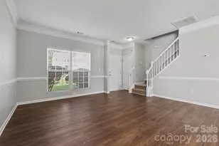 8935 Hedge Maple Rd, Charlotte, NC 28269 - Photo 4