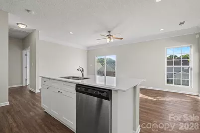 8935 Hedge Maple Road, Charlotte, NC 28269 - Photo 8