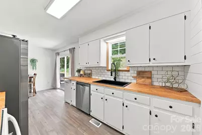 5118 W Piedmont Circle, Conover, NC 28613 - Photo 14