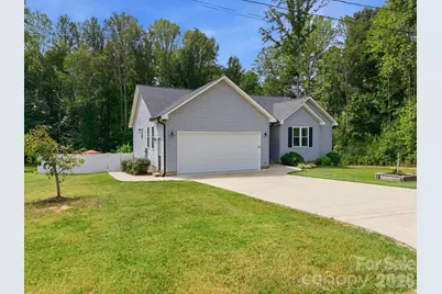 218 S Cleo Avenue, Granite Quarry, NC 28146 - Photo 2