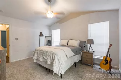 8514 Lockerbie Lane, Charlotte, NC 28215 - Photo 12