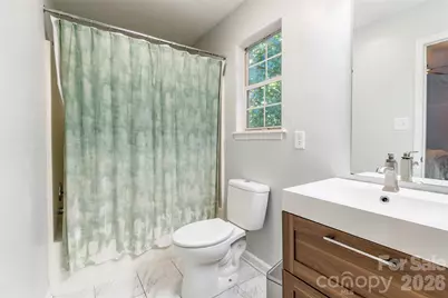 8514 Lockerbie Lane, Charlotte, NC 28215 - Photo 14