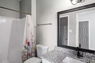 19942 Oak Leaf Cir, Cornelius, NC 28031 - Photo 14
