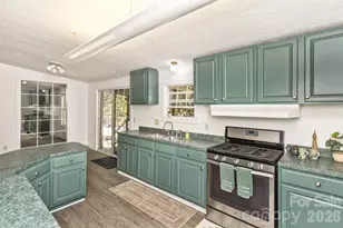 13 Cattail Dr, Sylva, NC 28779 - Photo 6
