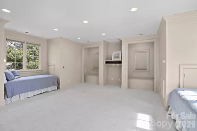 925 Harvard Place, Charlotte, NC 28207 - Photo 42