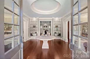 925 Harvard Pl, Charlotte, NC 28207 - Photo 10