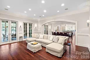 925 Harvard Pl, Charlotte, NC 28207 - Photo 24