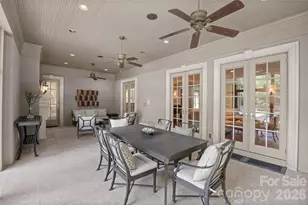 925 Harvard Pl, Charlotte, NC 28207 - Photo 8