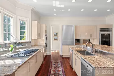 925 Harvard Place, Charlotte, NC 28207 - Photo 18