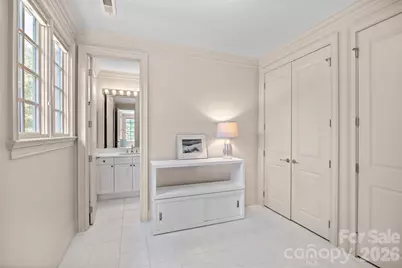 925 Harvard Place, Charlotte, NC 28207 - Photo 34